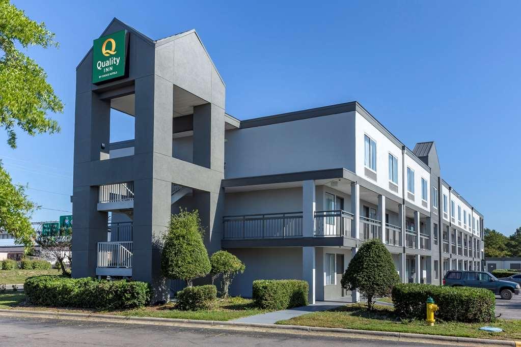 Quality Inn Fayetteville Near Fort Bragg Ngoại thất bức ảnh