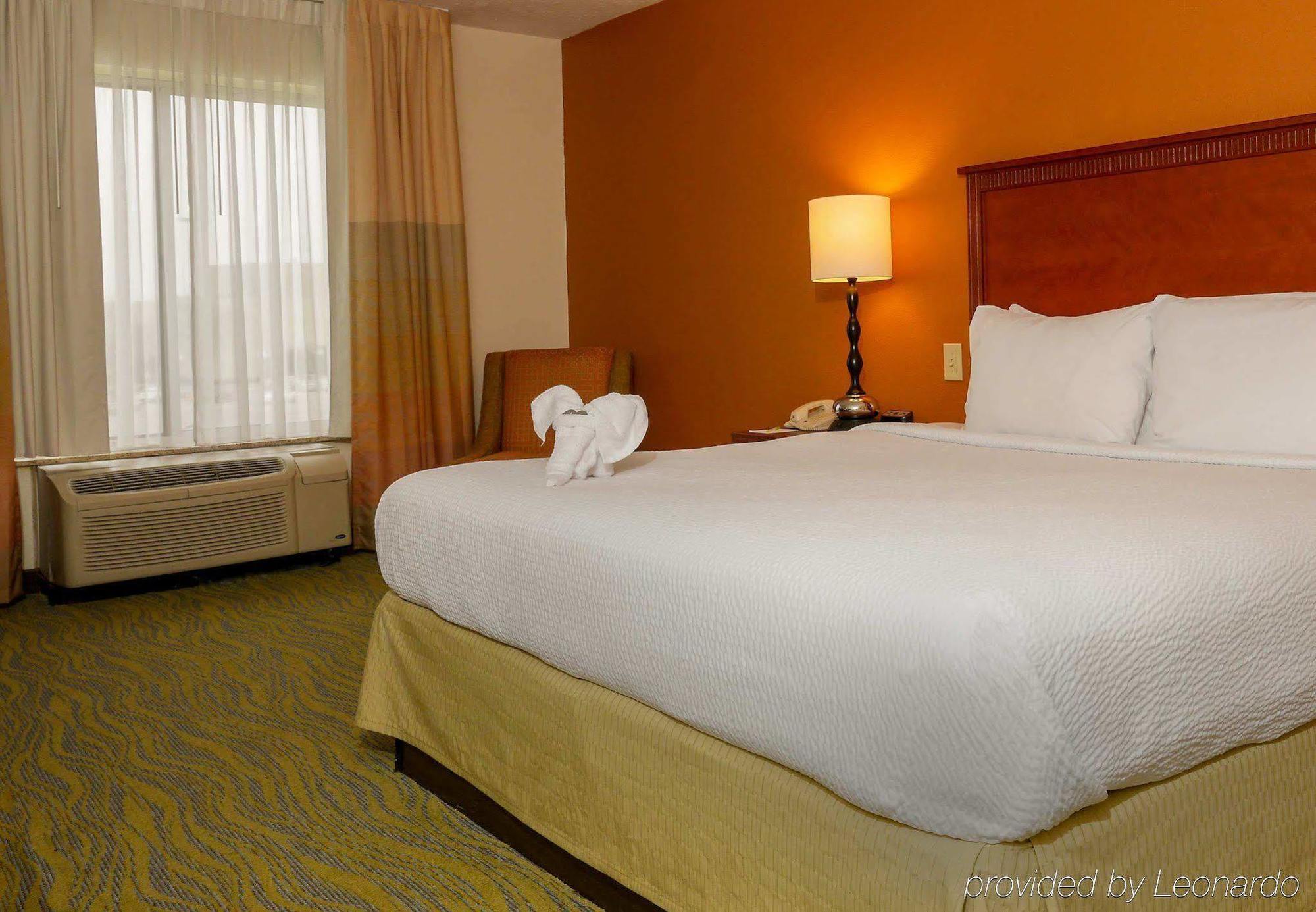 Quality Inn Fayetteville Near Fort Bragg Ngoại thất bức ảnh