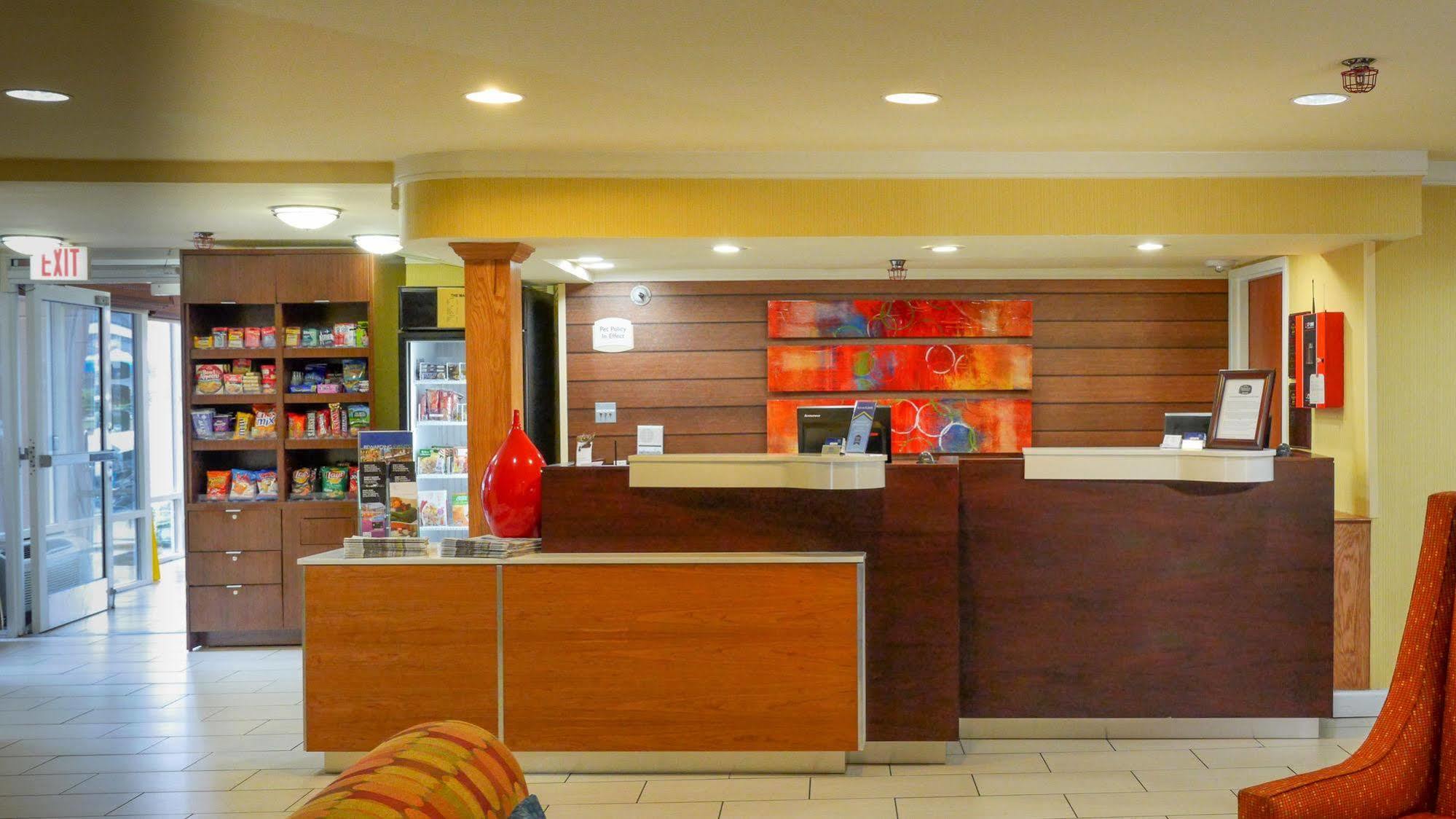 Quality Inn Fayetteville Near Fort Bragg Ngoại thất bức ảnh