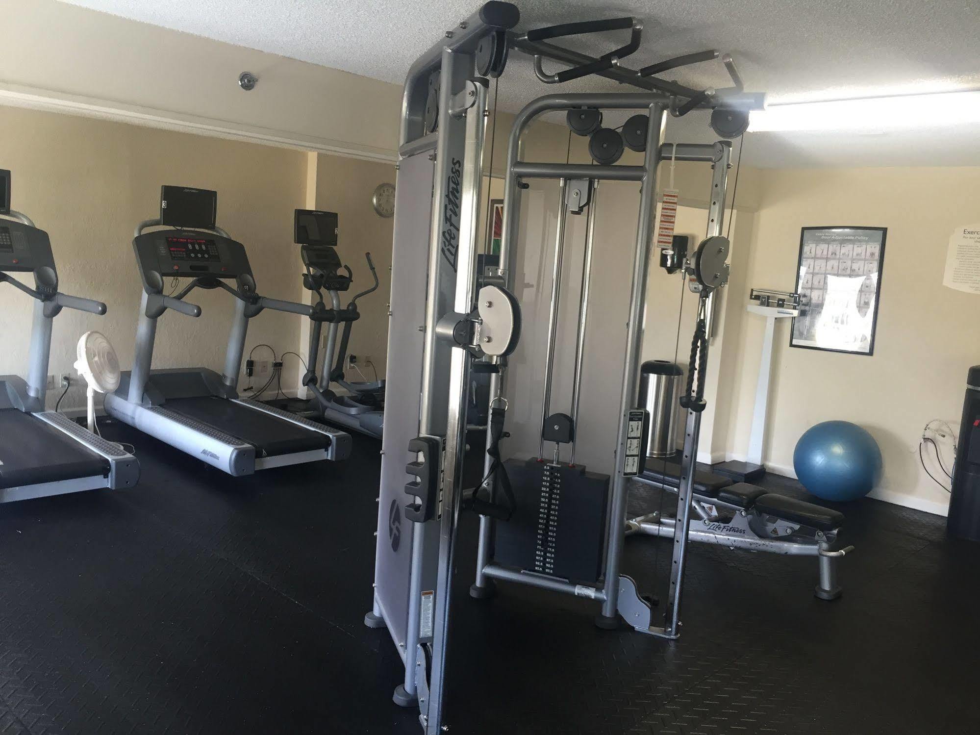 Quality Inn Fayetteville Near Fort Bragg Ngoại thất bức ảnh