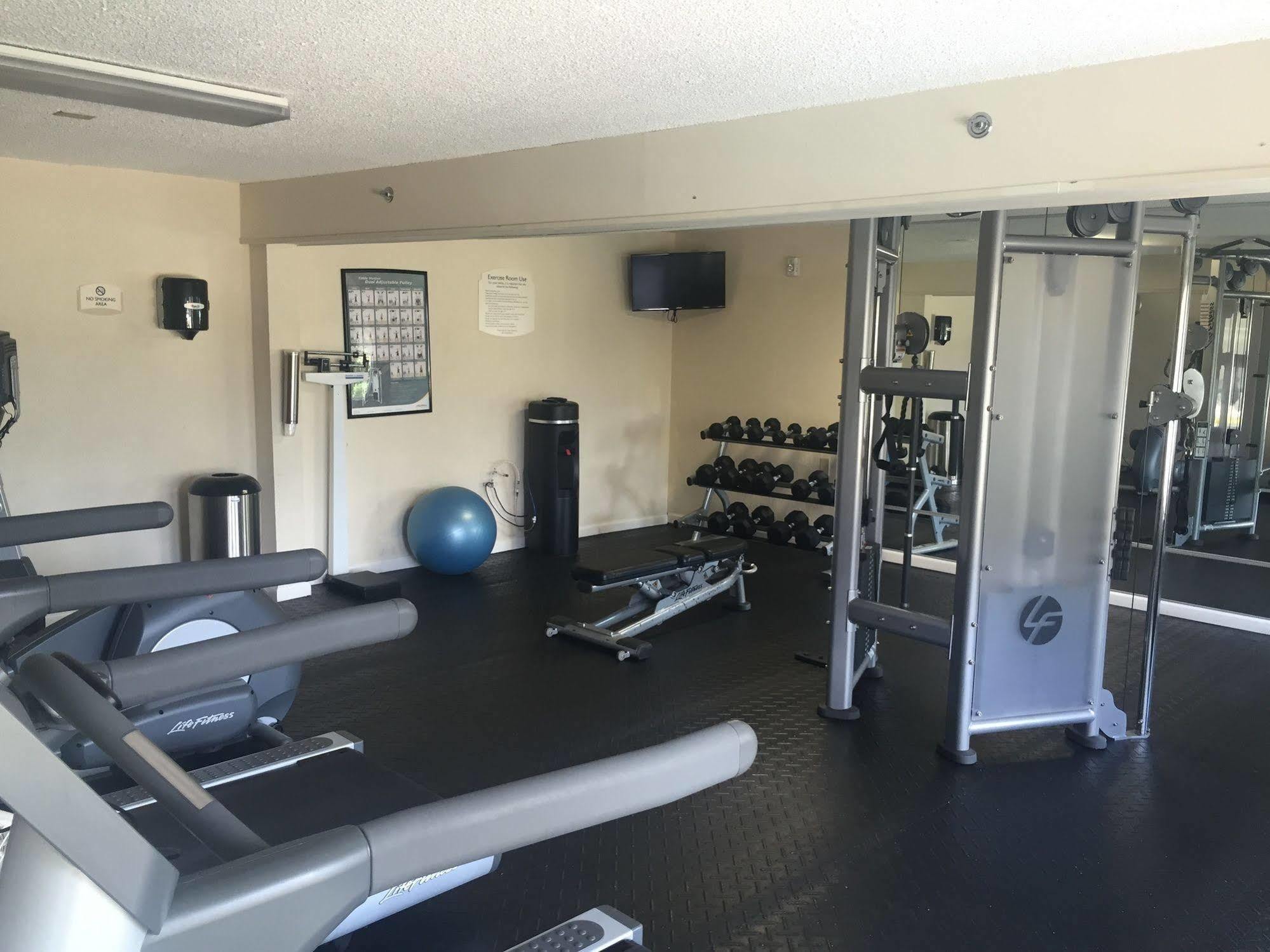 Quality Inn Fayetteville Near Fort Bragg Ngoại thất bức ảnh
