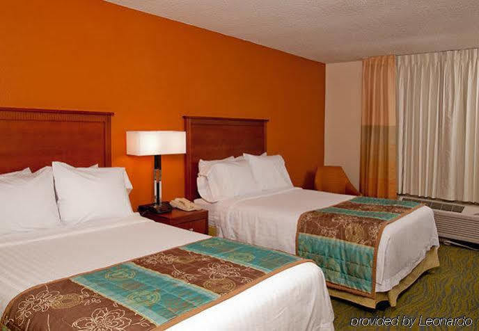 Quality Inn Fayetteville Near Fort Bragg Ngoại thất bức ảnh