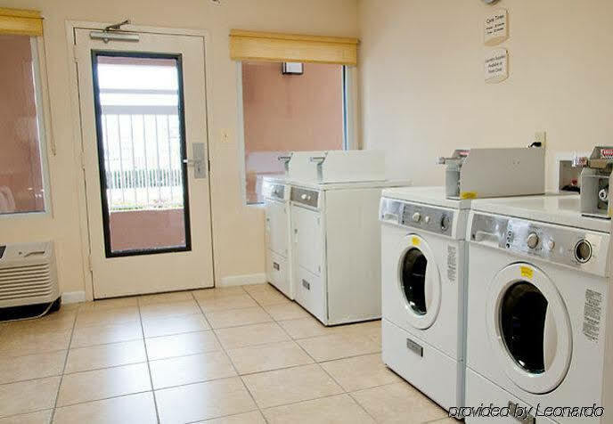 Quality Inn Fayetteville Near Fort Bragg Ngoại thất bức ảnh